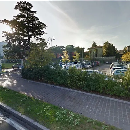 Vesna Desenzano del Garda